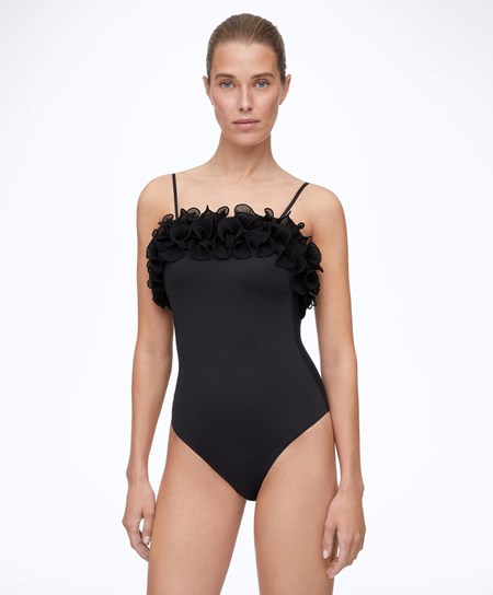 Oysho Ruffled Bandeau Swimsuit Černé | 834197-ZKF